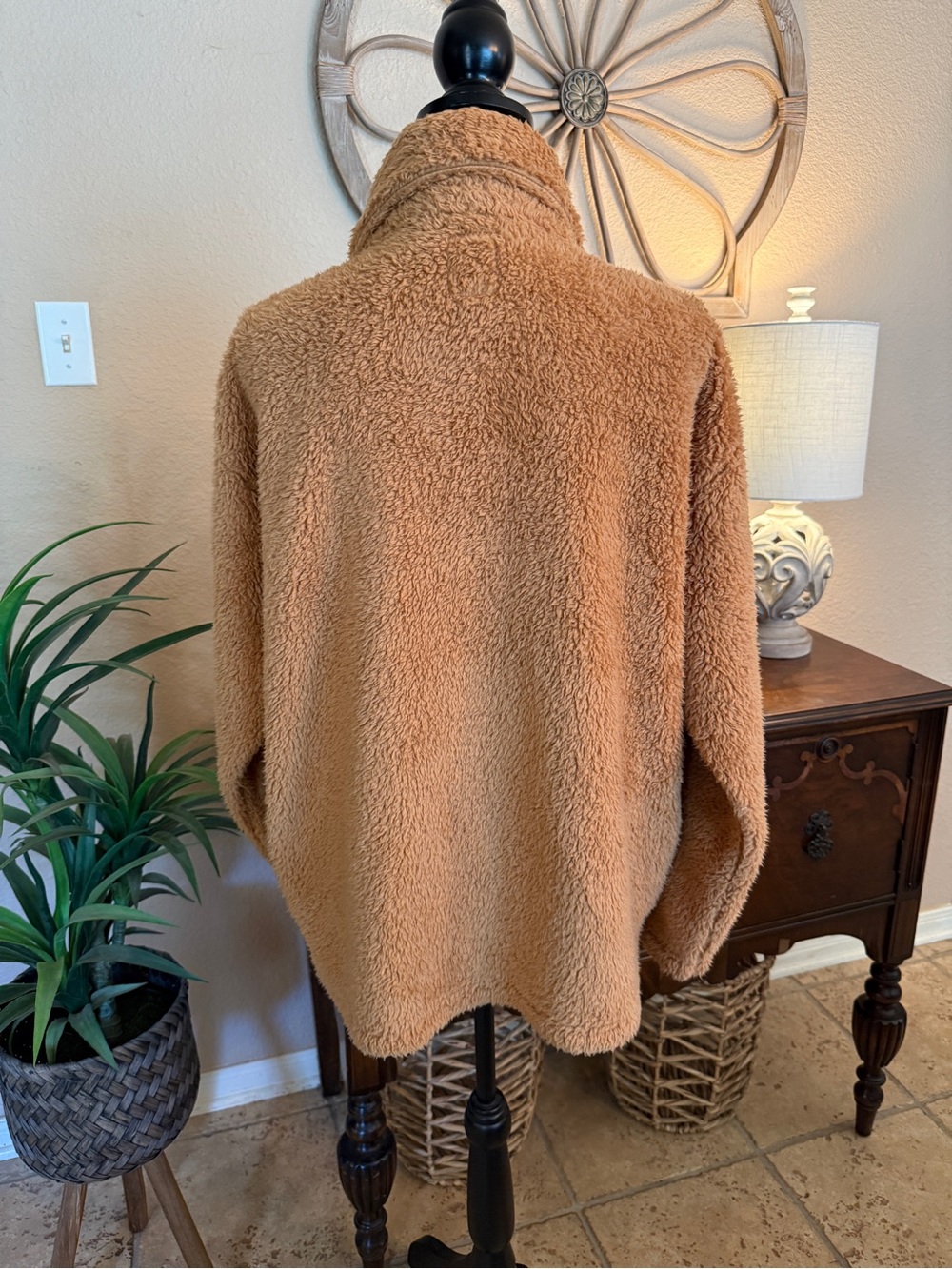 New Billabong Cozy Teddy Fleece Jacket in Camel - Picture 9 of 14